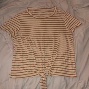 American Eagle T-shirt